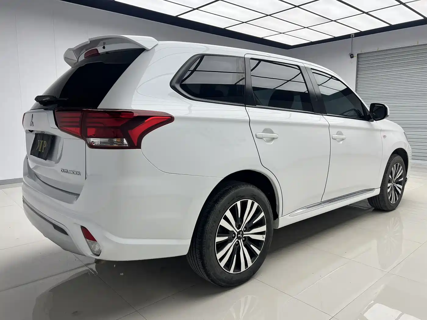 Mitsubishi Outlander 2021 2.0L 2WD Smooth Ride Version 5-Seater фото 6