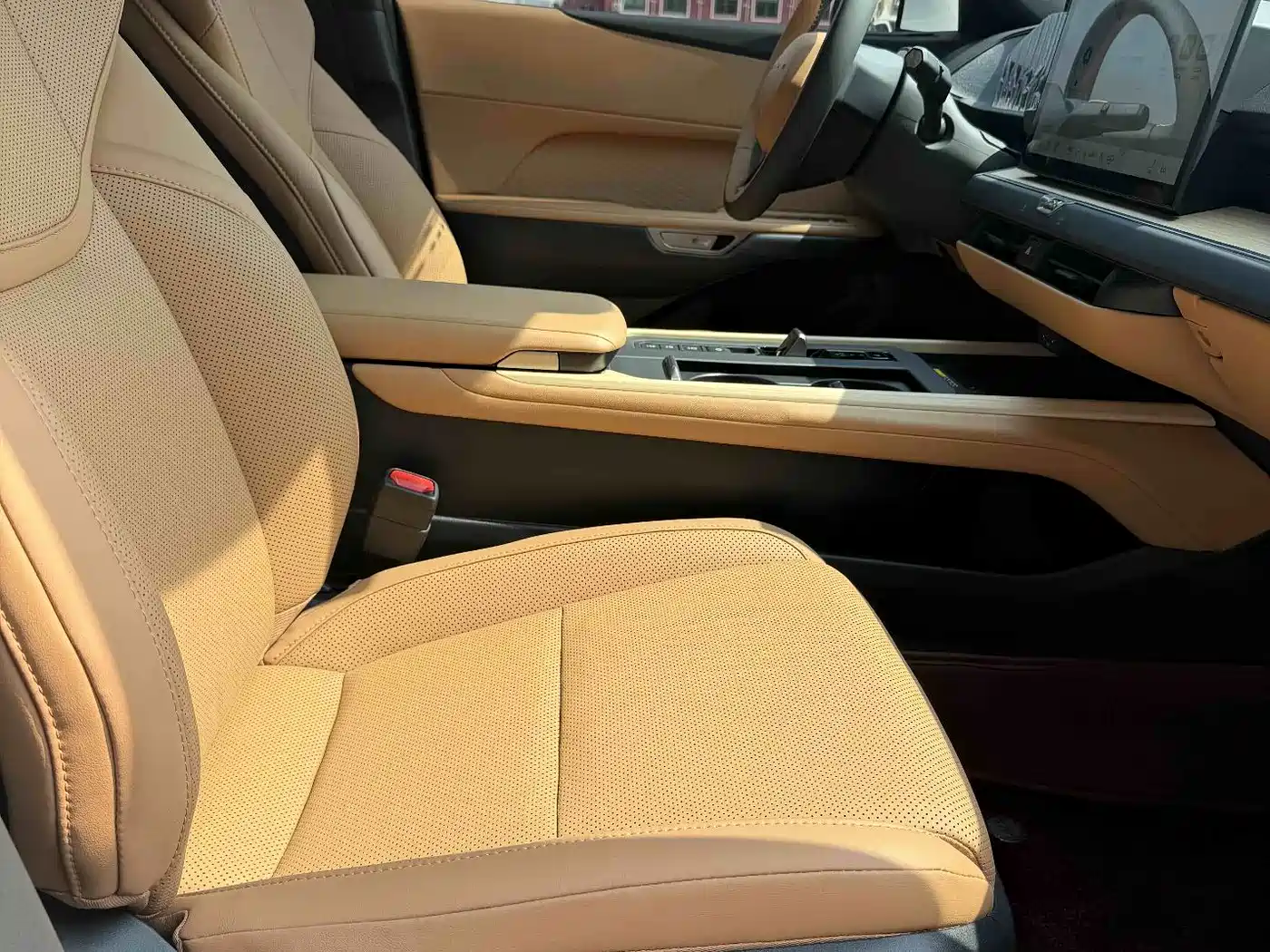 Lexus ES 2026 2025 Model 300h Base Version