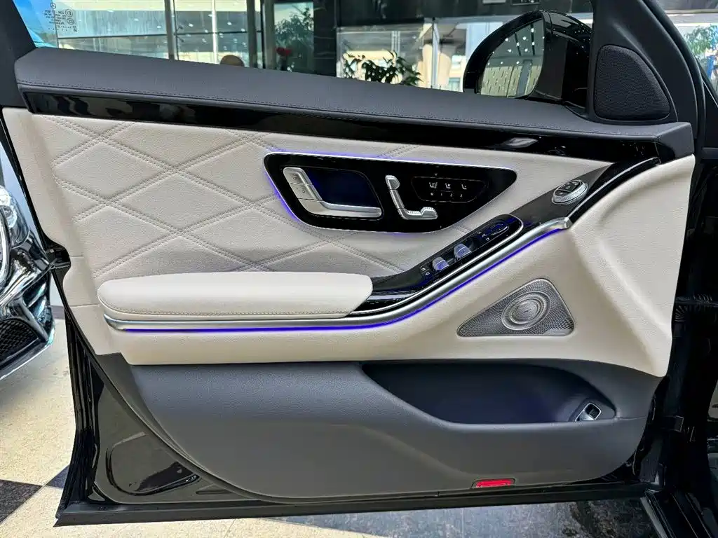 MERCEDES-BENZ MAYBACH S CLASS