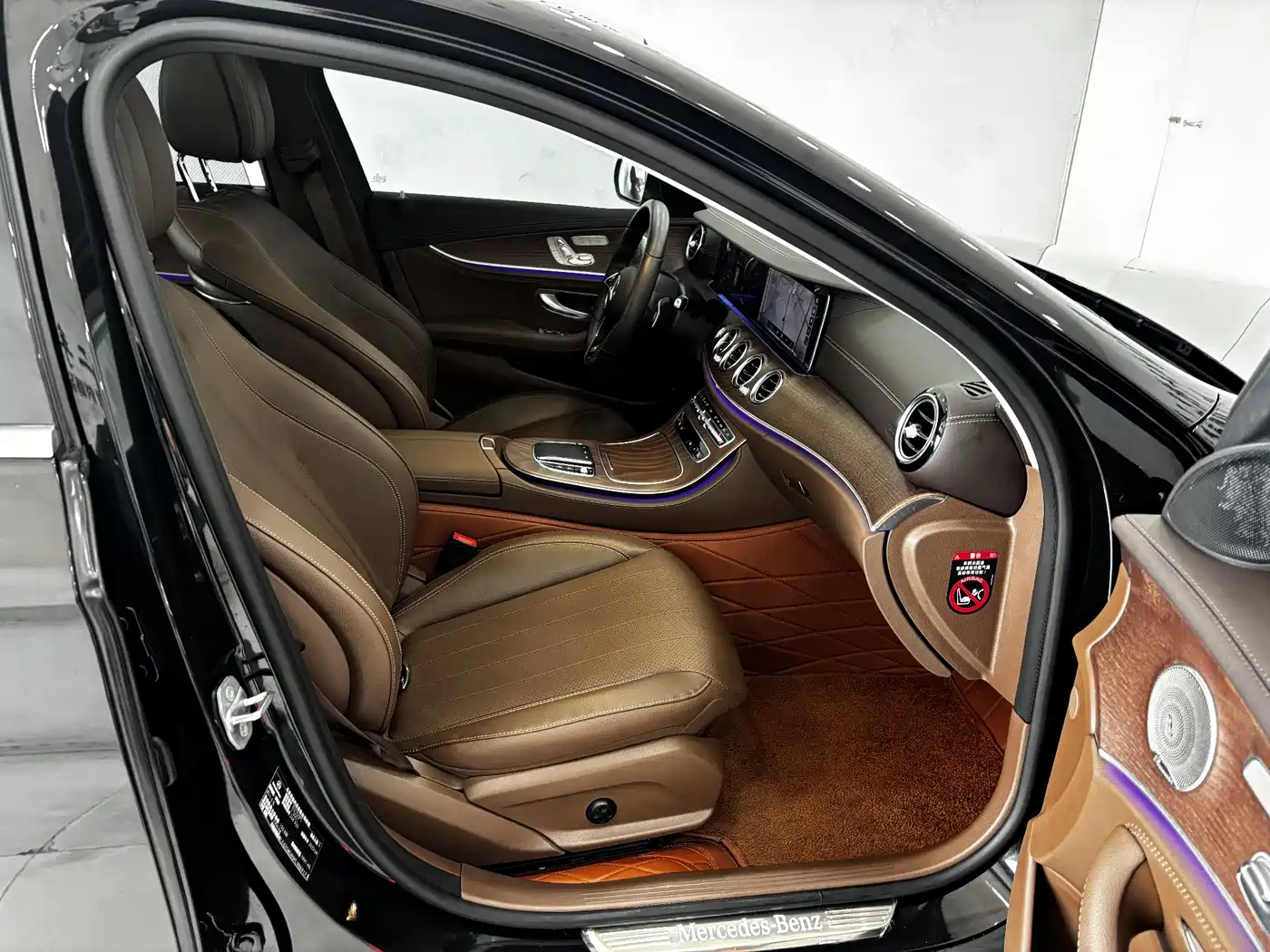 Mercedes-Benz E-Class 2023 Facelift E 300 L Sport Luxury фото 26