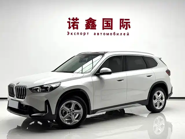 BMW X1 sDrive20Li, X Дизайн-пакет