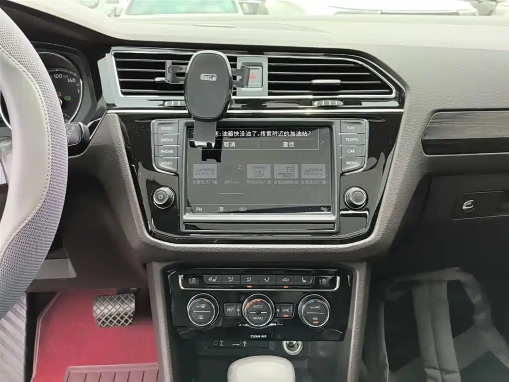 Volkswagen Tiguan L 2017 330TSI Automatic 2WD Flagship Edition фото 13