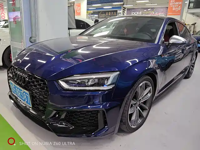 AUDI S5