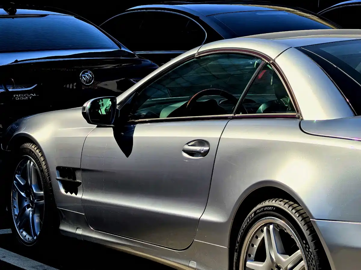 Mercedes-Benz SL-Class 2010 SL 300 фото 19