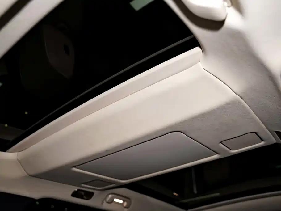 NIO ES8 2026 2025 Model 6-Seat Executive Luxury Edition