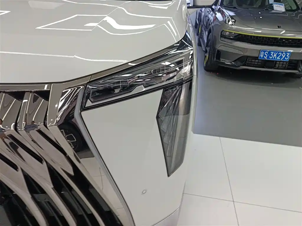 GAC Trumpchi Trumpchi M8 2023 Master Series Dual Hybrid Flagship Edition фото 24