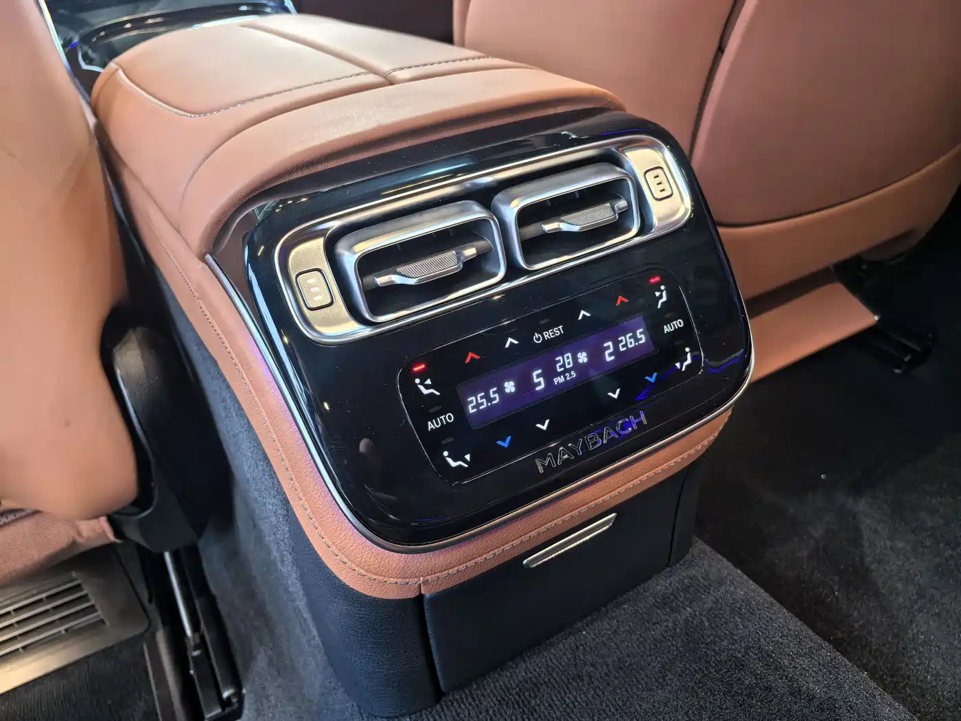 MERCEDES-BENZ MAYBACH S CLASS