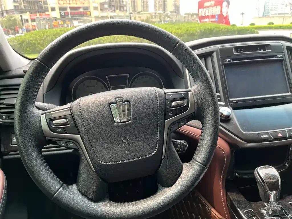 Toyota Crown 2018 2.0T Sport Edition фото 17