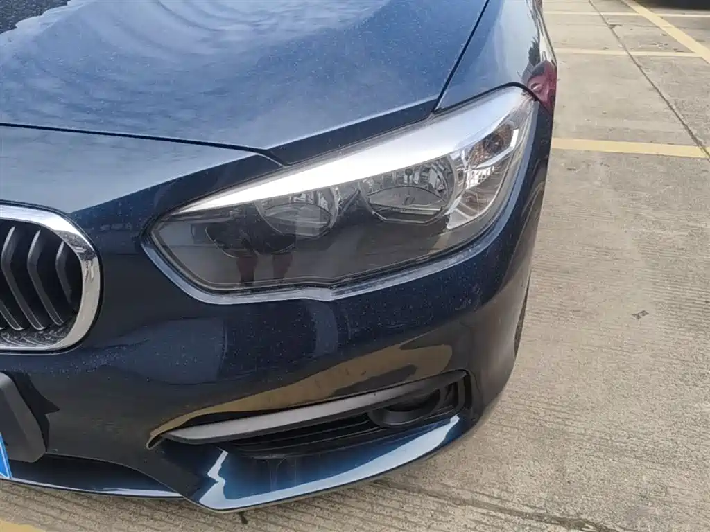 BMW 1 Series (Import) 2016 120i Leading Model фото 24