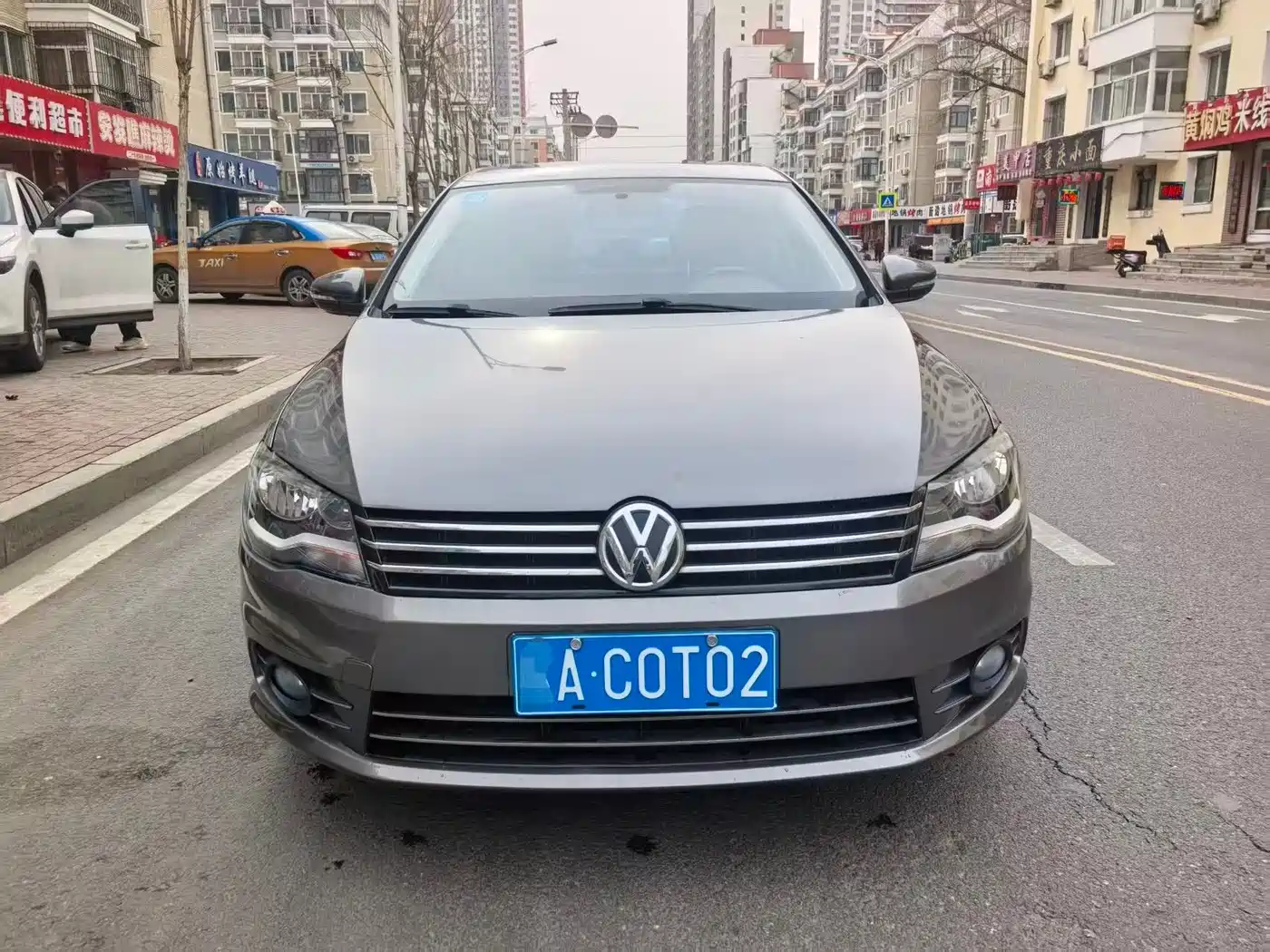 Volkswagen Bora 2014 1.6L Automatic Comfort Edition фото 2