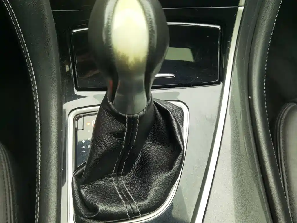 Фото 13 - Infiniti Q50L