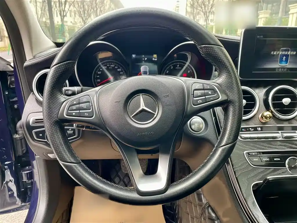 Mercedes-Benz C-Class 2017 Facelift C 200 L Sport Edition фото 3