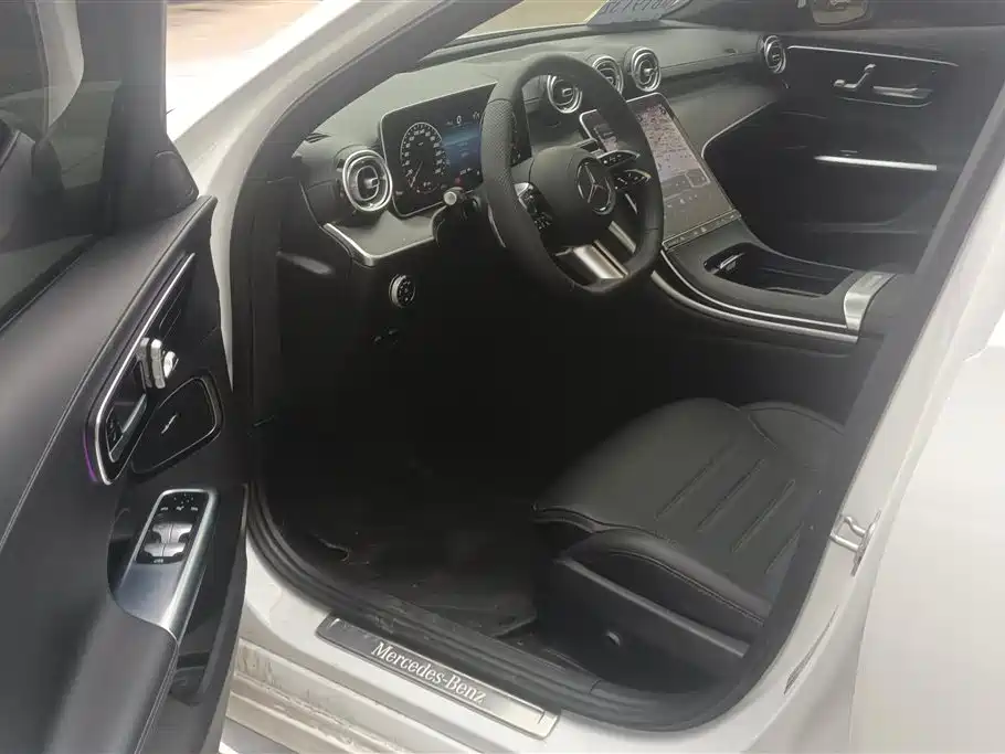 Mercedes-Benz C-Class 2023 Facelift C 260 L Sport Edition фото 9