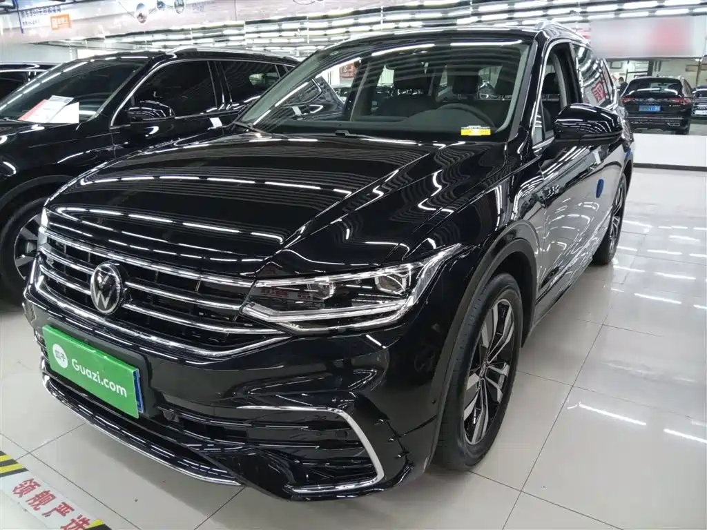 Volkswagen Tiguan L 2025 330TSI Automatic 2WD R-Line Dragon Glory Edition
