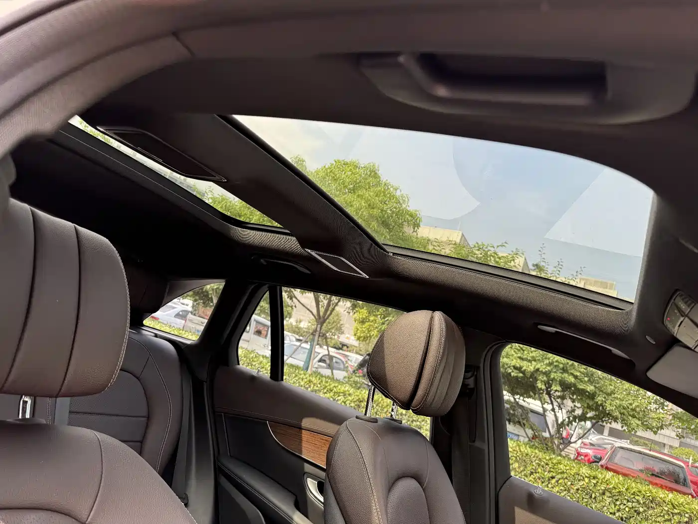 Mercedes-Benz GLC 2022 Facelift GLC 300 L 4MATIC Dynamic фото 16