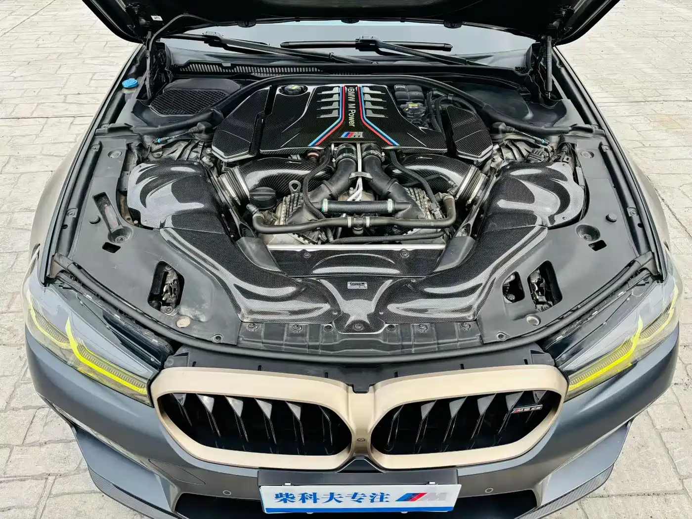 BMW M5 2018 M5 фото 8