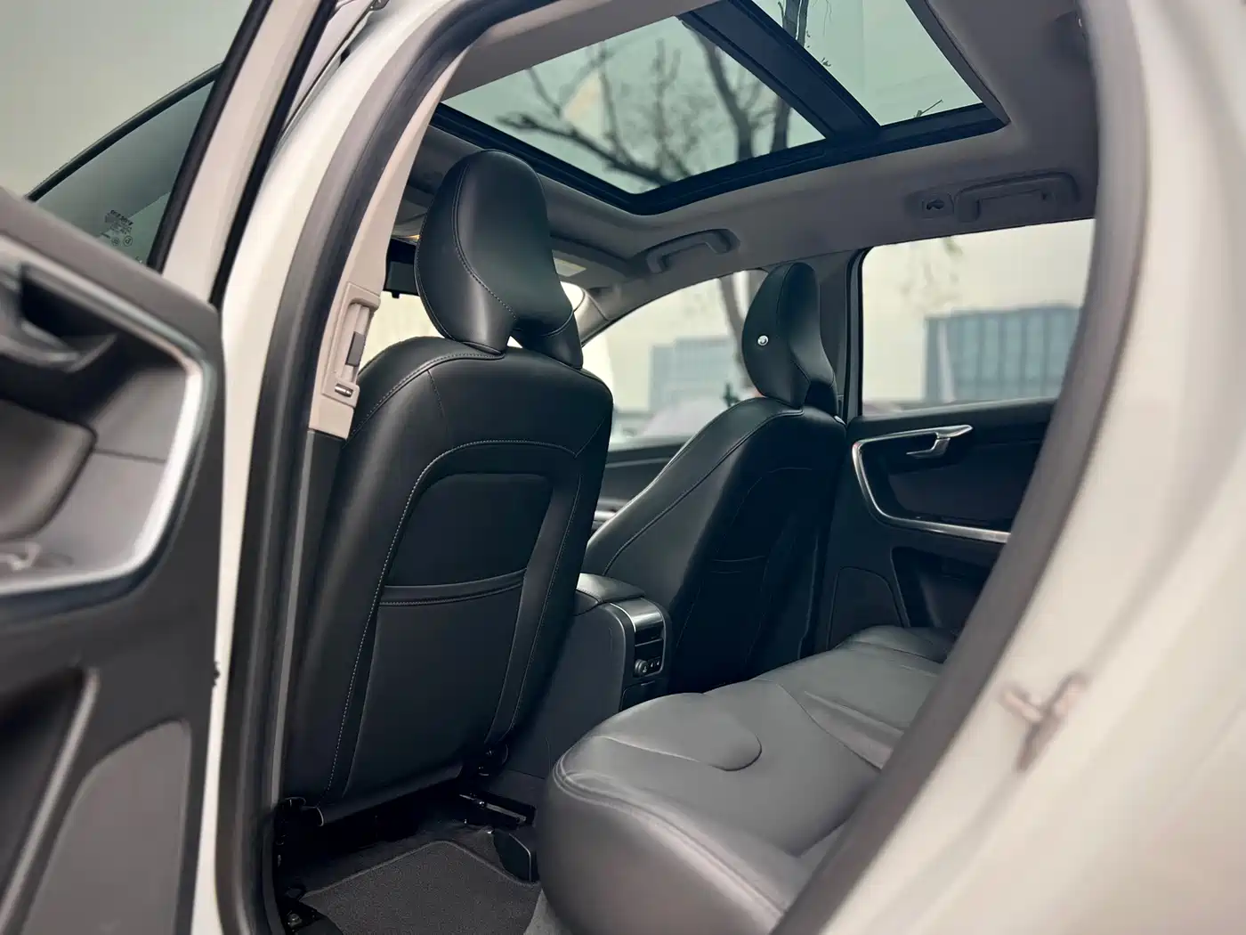 Фото 26 - Volvo XC60