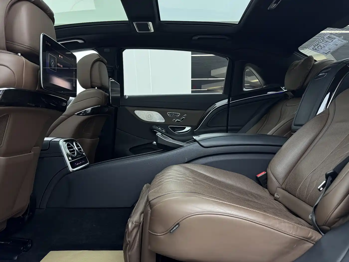 Mercedes-Benz Maybach S-Class 2018 S 560 4MATIC фото 11