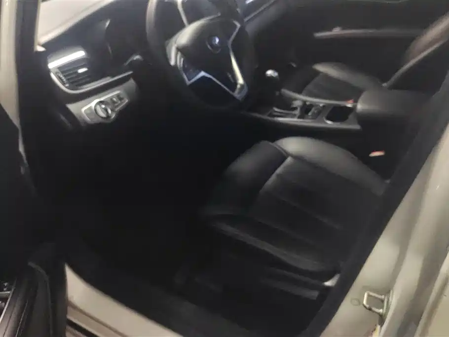 BYD Song MAX 2018 1.5T Auto Smart Connected Luxury 6-Seater фото 9
