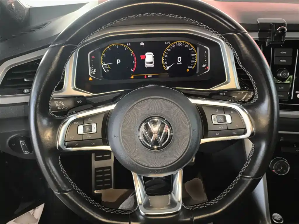 Volkswagen T-ROC 2020 280TSI DSG 2WD R-Line Pro фото 7