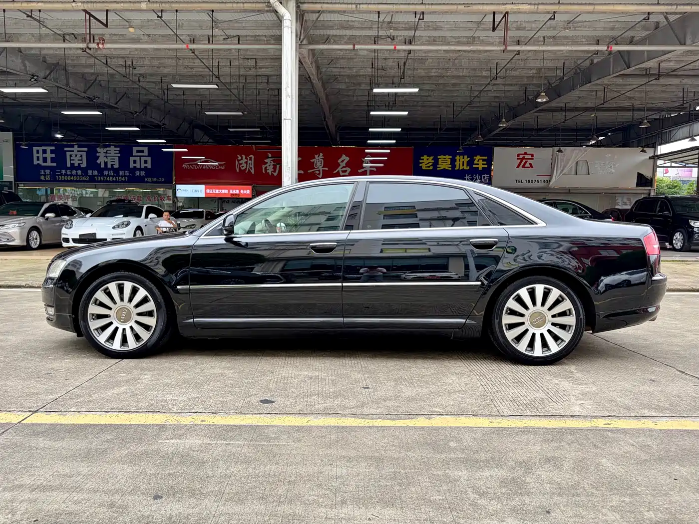 Audi A8 2008 A8L 2.8 FSI Standard фото 15