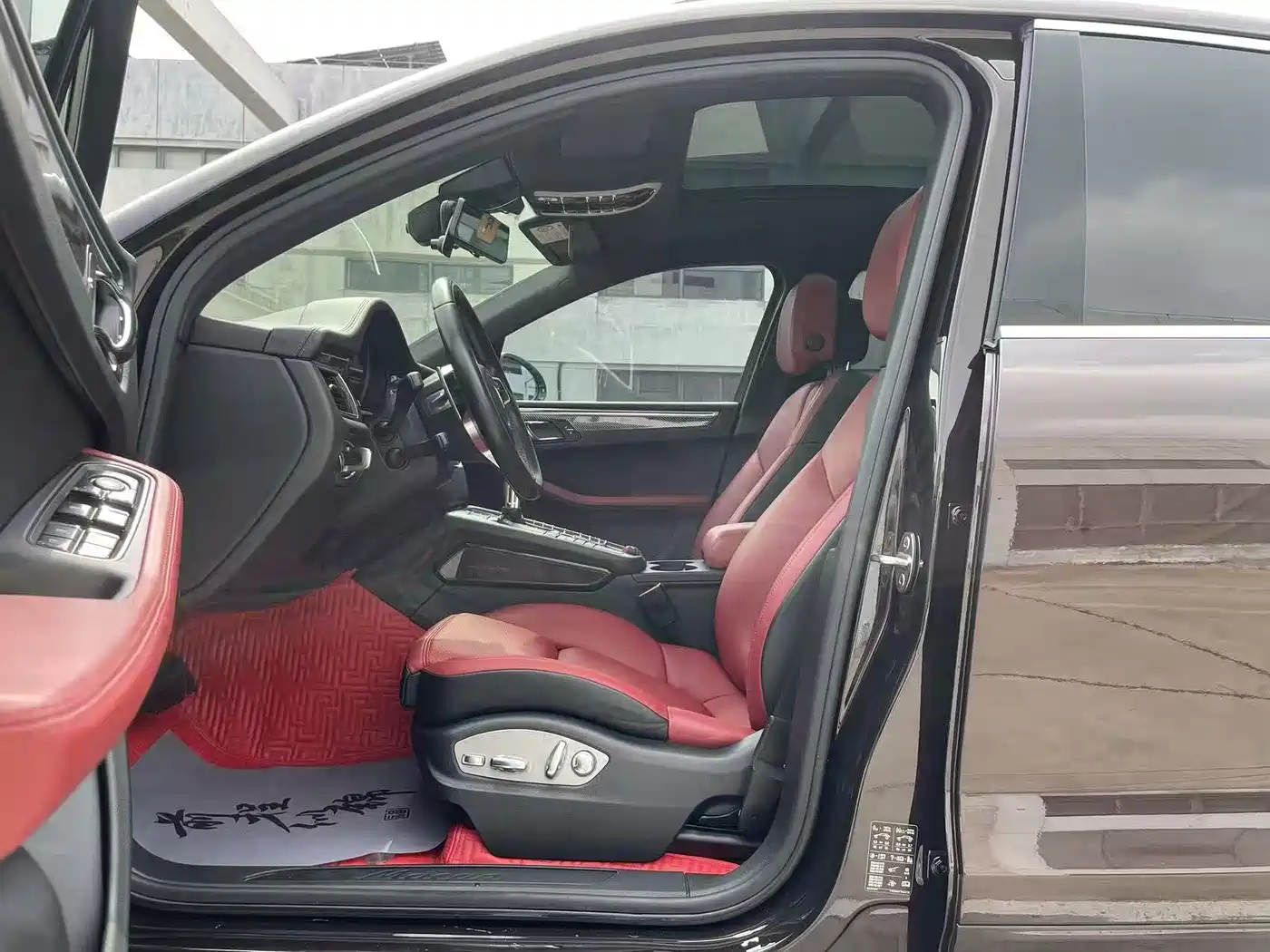 Porsche Macan 2017 Macan 2.0T фото 4