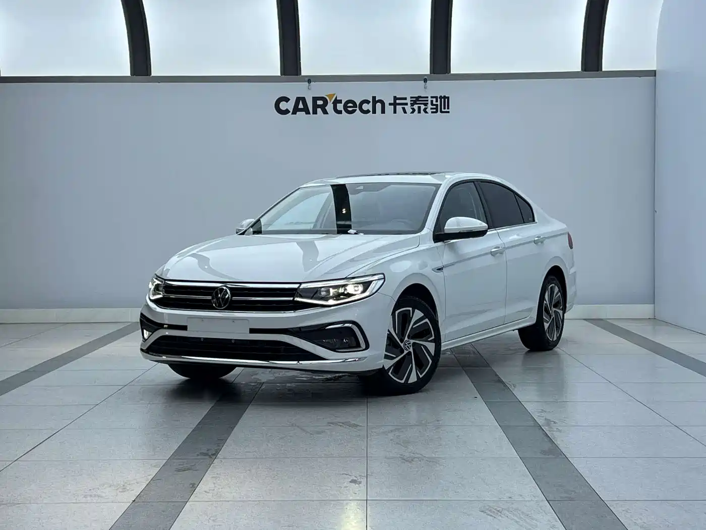 Volkswagen Bora 2023 280TSI DSG Prestige Edition