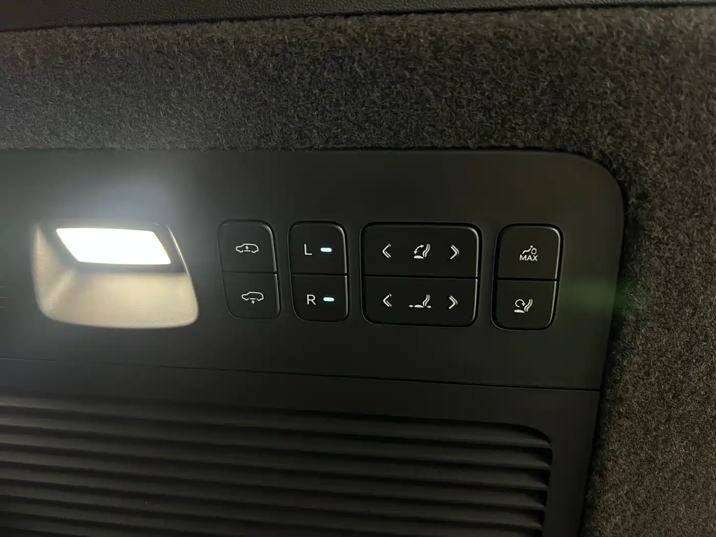 Denza N8L 2026 Model Prestige Edition фото 25