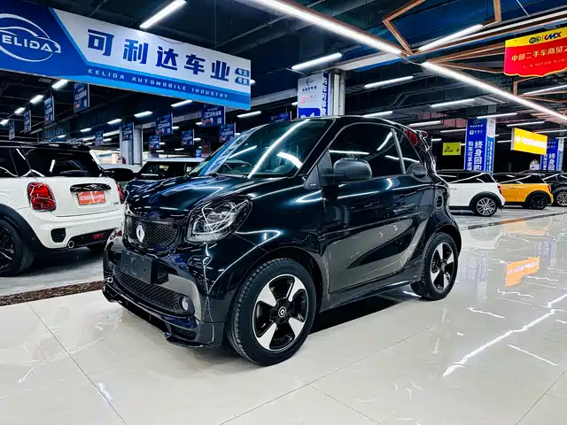  smart smart fortwo 2018 1.0L 52kW Hardtop Passion Edition China V