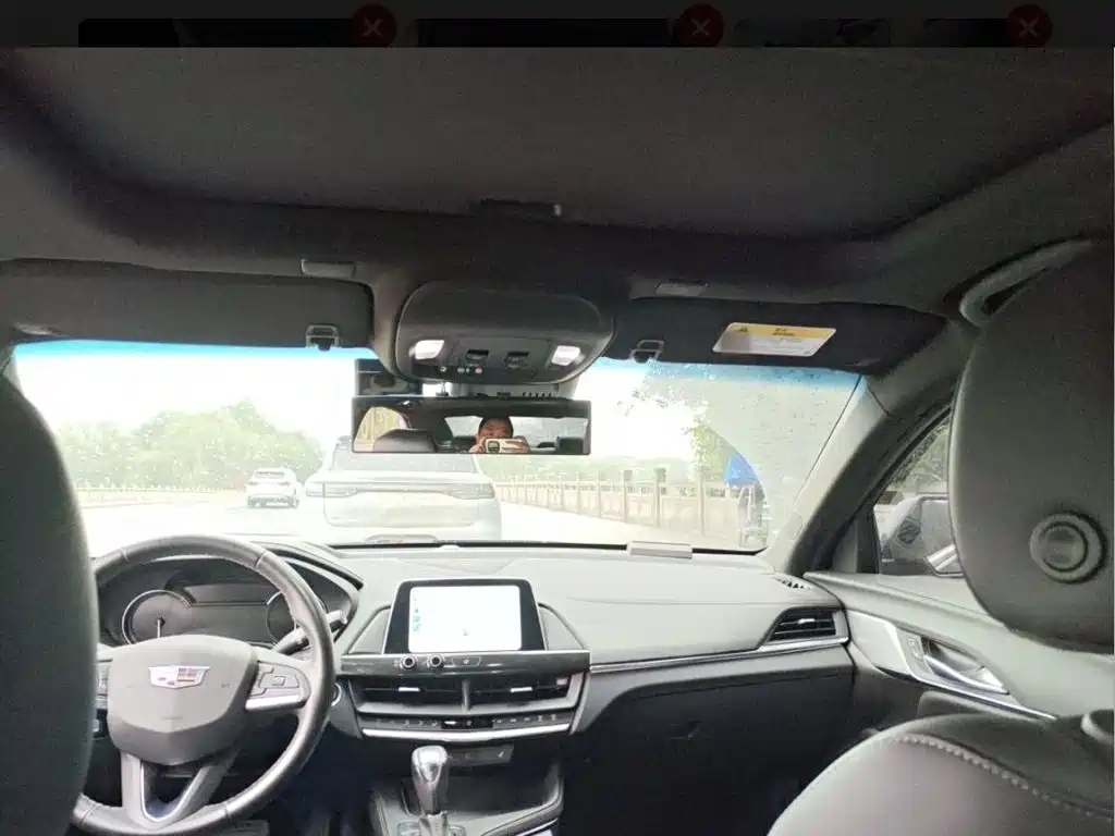 Cadillac CT4 2022 2022 28T Luxury Model