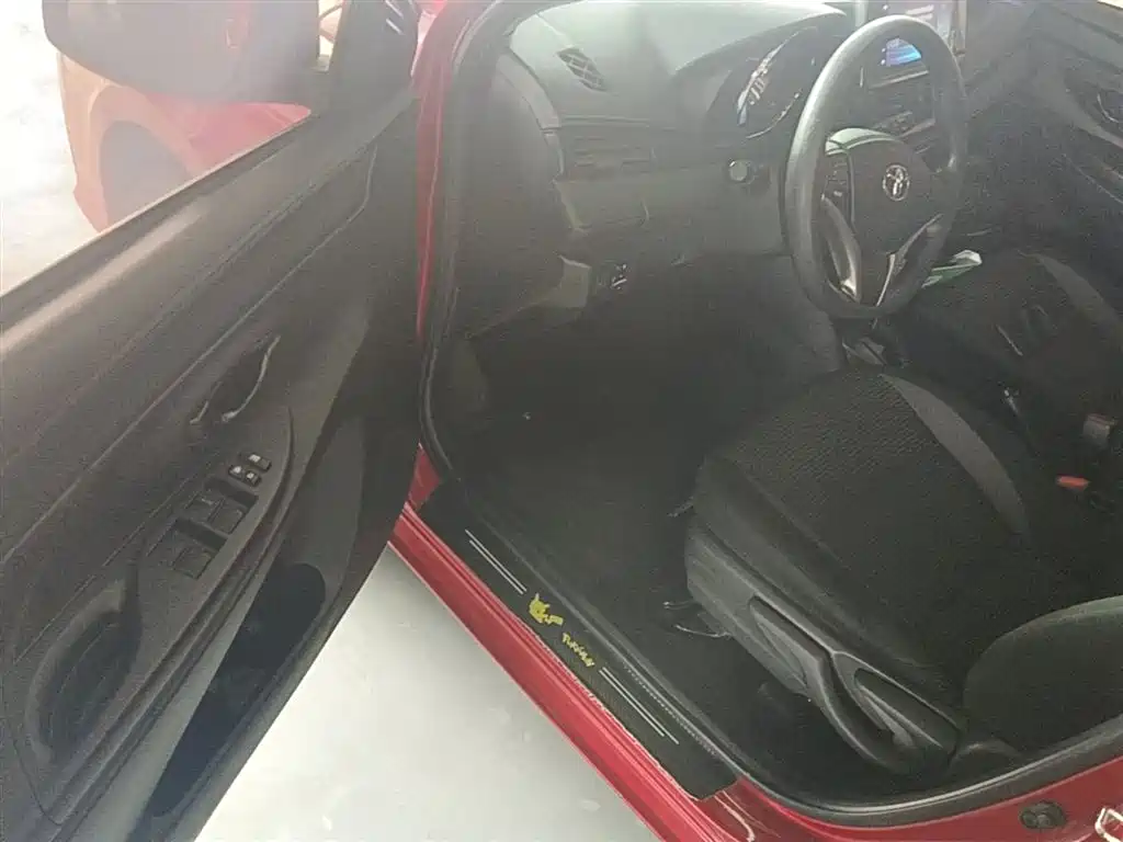 Toyota Vios FS 2021 1.5L CVT Fengchi Edition фото 16