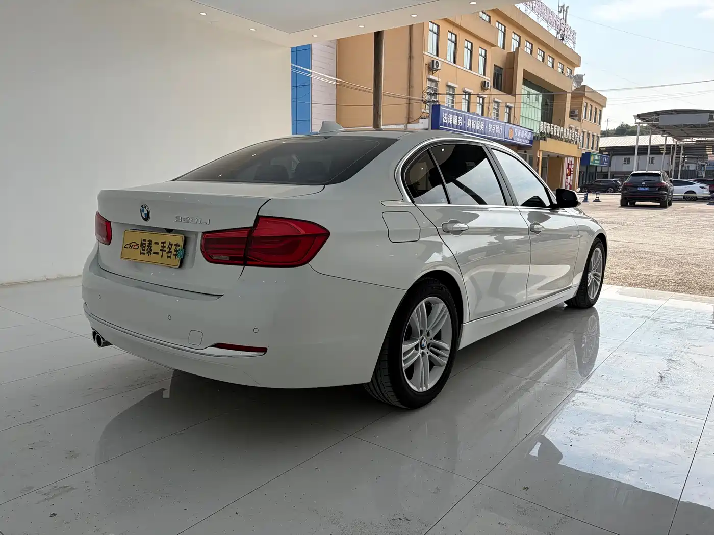 BMW 3 Series 2017 320Li Fashion фото 6