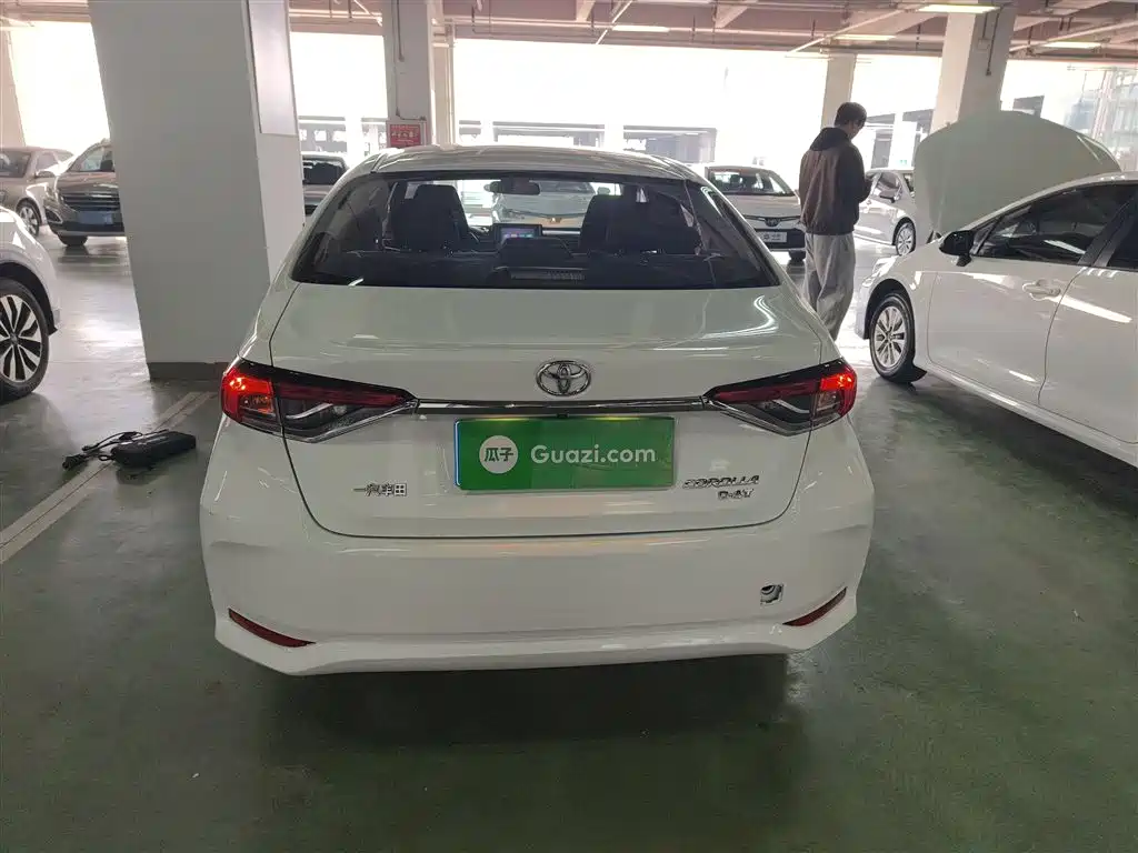 Toyota Corolla 2022 1.2T S-CVT Pioneer PLUS Edition фото 6