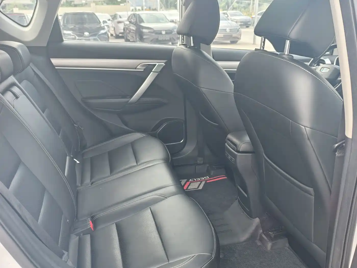 Geely Coolray 2019 2019 260T DCT Knight China V