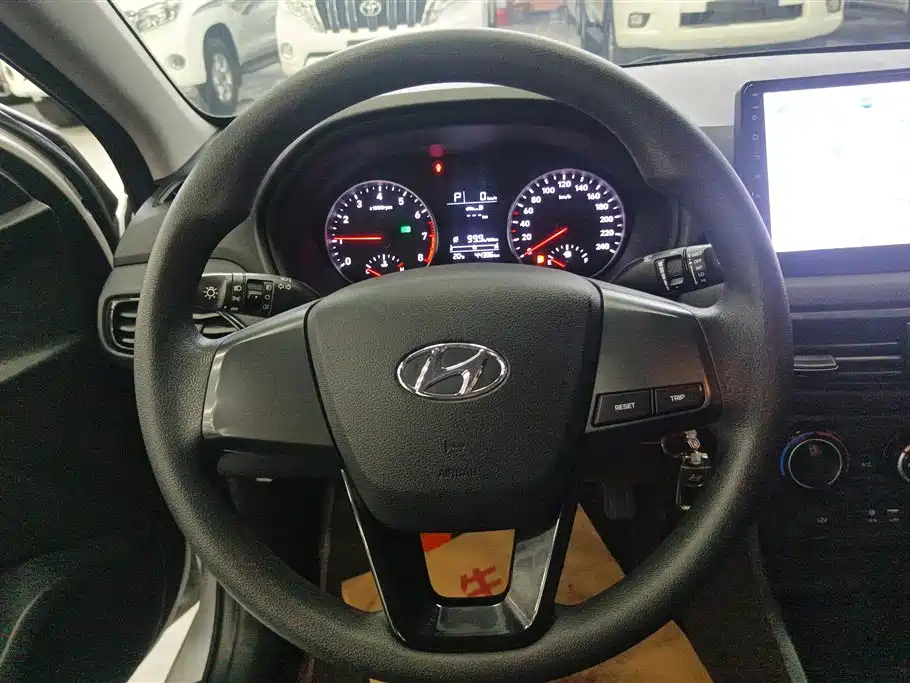 Hyundai Elantra 2018 1.6L Auto Joy GL (China V) фото 15