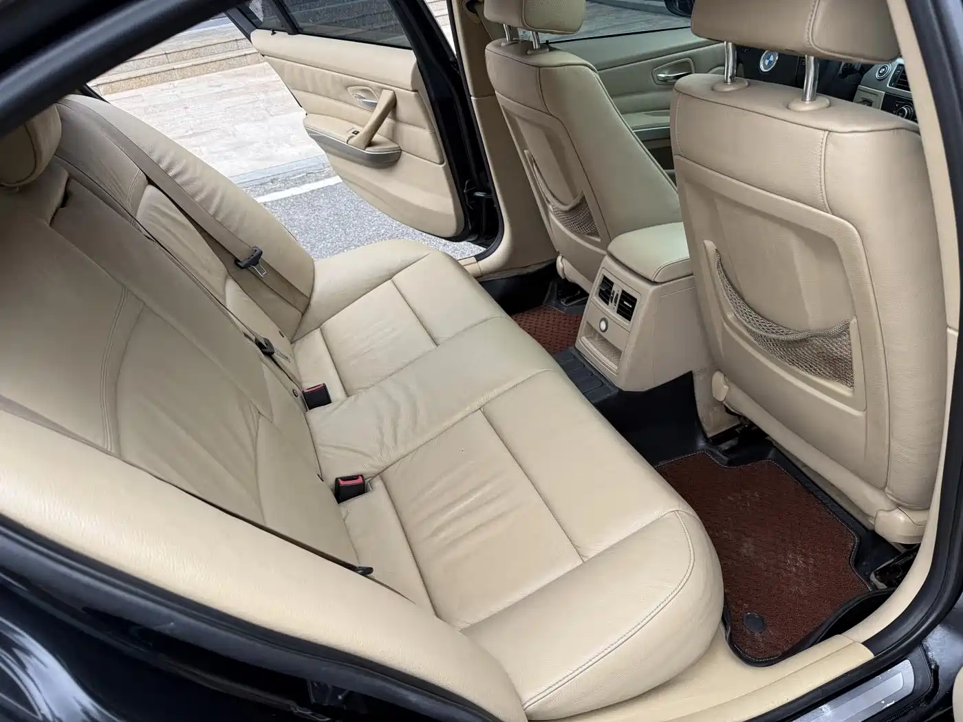 BMW 3 Series 2011 320i Fashion фото 12