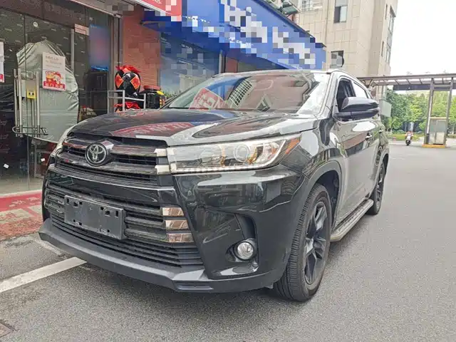 Toyota Highlander 2019