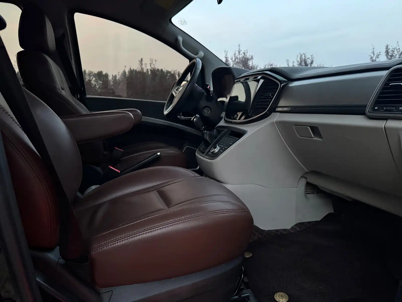 Фото 8 - JAC Refine M4