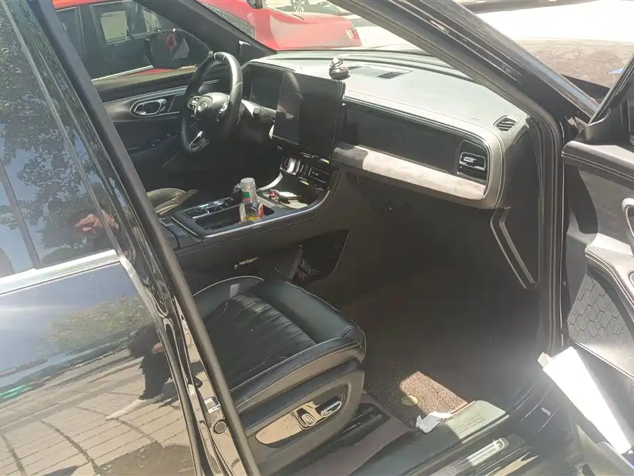 GAC Trumpchi Trumpchi GS8 2022 Pilot Series 2.0TGDI 2WD Luxury Smart Connect Edition (7-Seater) фото 8