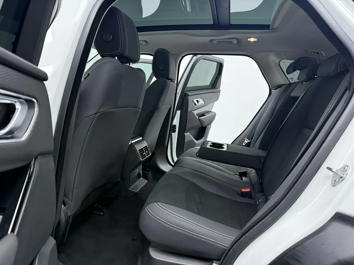 Land Rover Range Rover Velar 2020 P250 фото 5