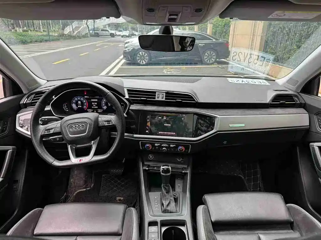 Audi Q3 Sportback 2020 40 TFSI Fashion фото 7