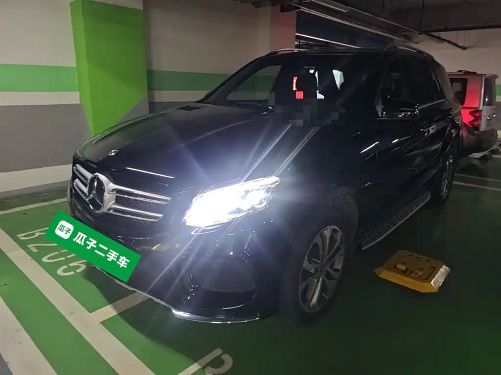 Mercedes-Benz GLE 2018 GLE 320 4MATIC Dynamic Ultimate Edition фото 3