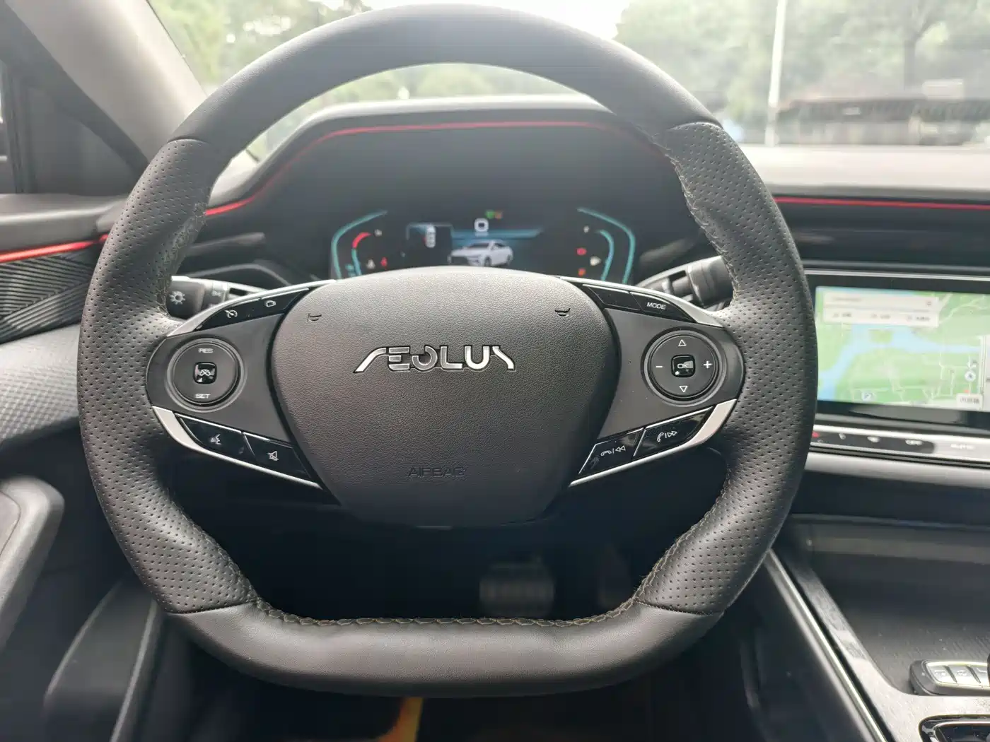 DONGFENG YI HYUN MAX