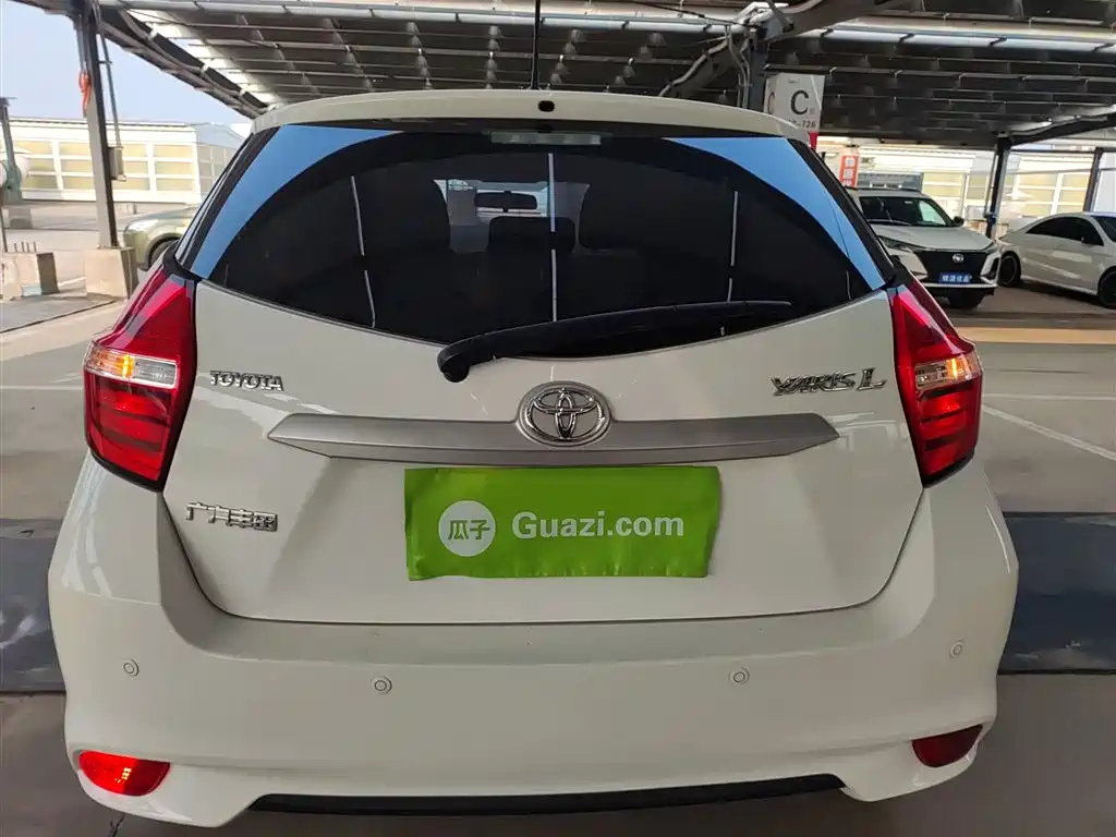 Toyota YARiS L Zhi Xuan 2021 1.5L CVT Leading Edition фото 6