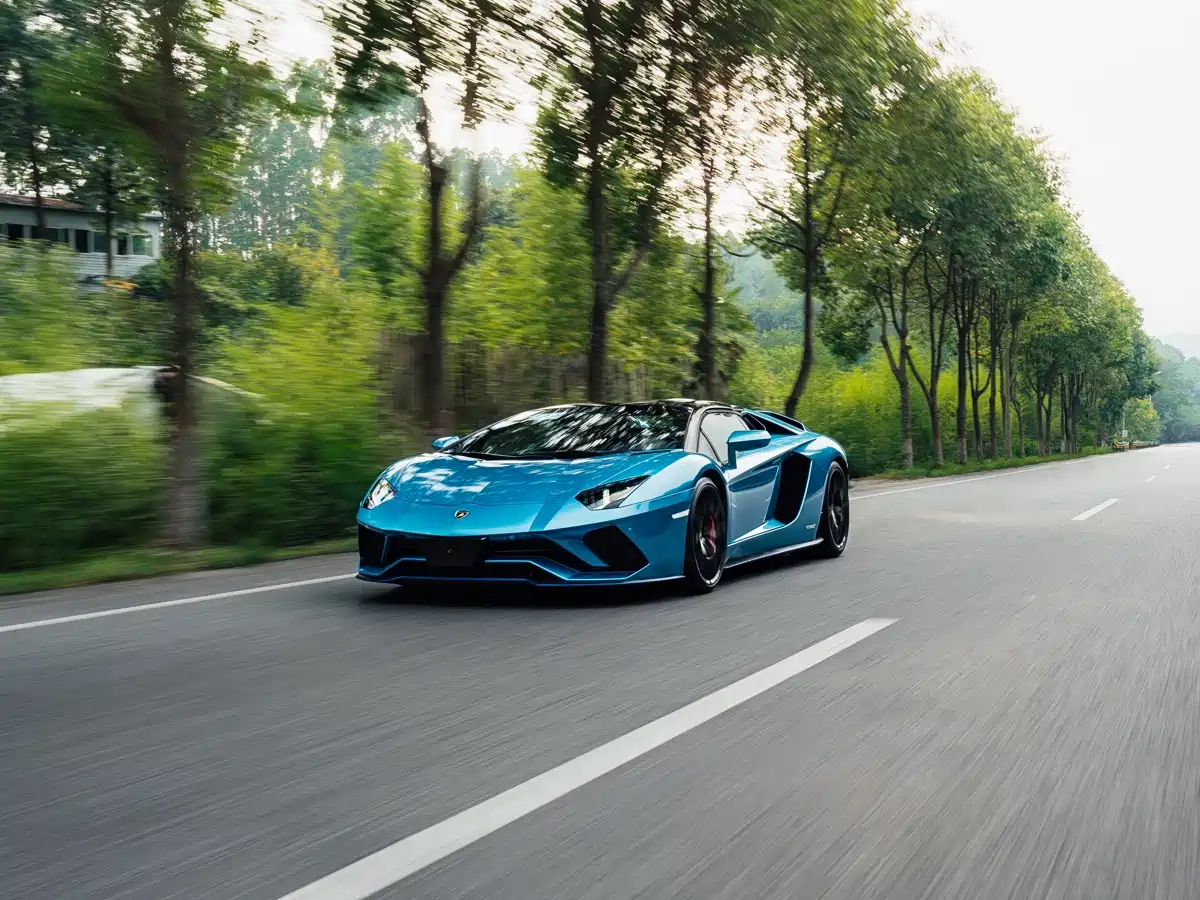Фото 26 - Lamborghini Aventador
