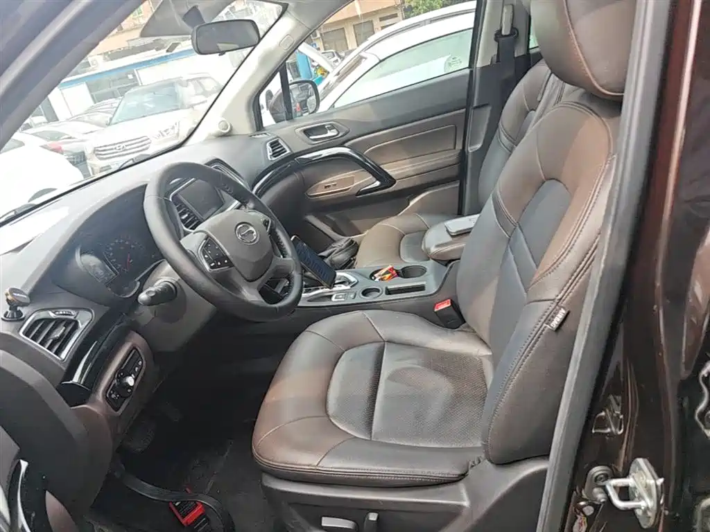 GAC Trumpchi Trumpchi GS4 2017 235T Automatic 2WD Luxury Smart Connected Edition фото 15