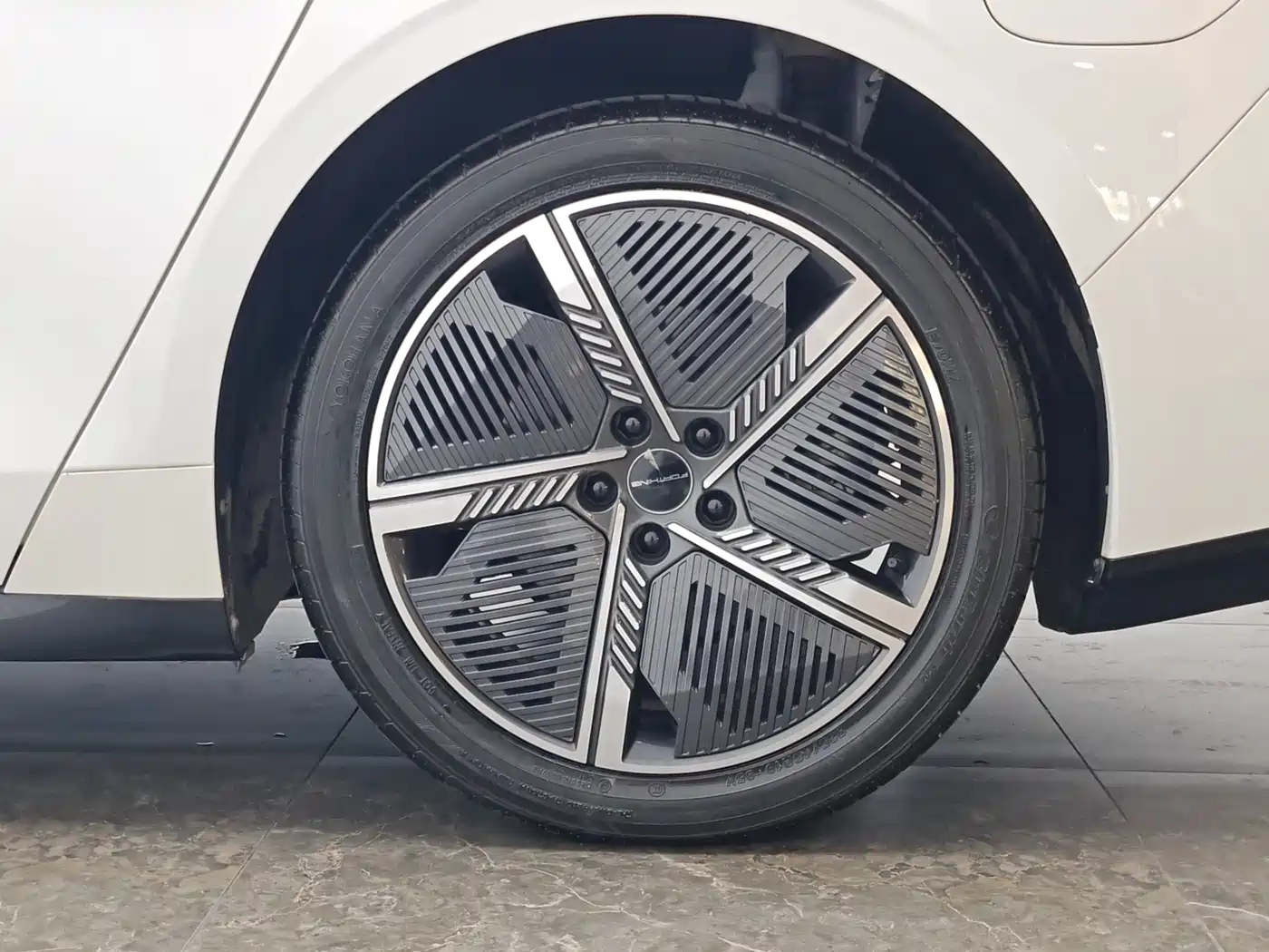 Dongfeng Fengxing Stellar S7 2024 2024 555 Luxury Edition