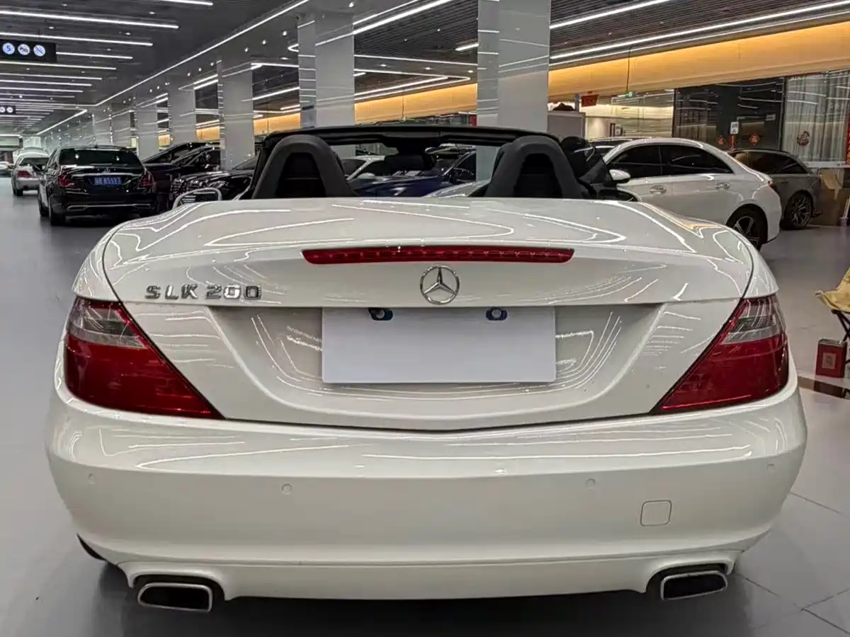 Mercedes-Benz SLK-Class 2012 2011 SLK 200 Fashion