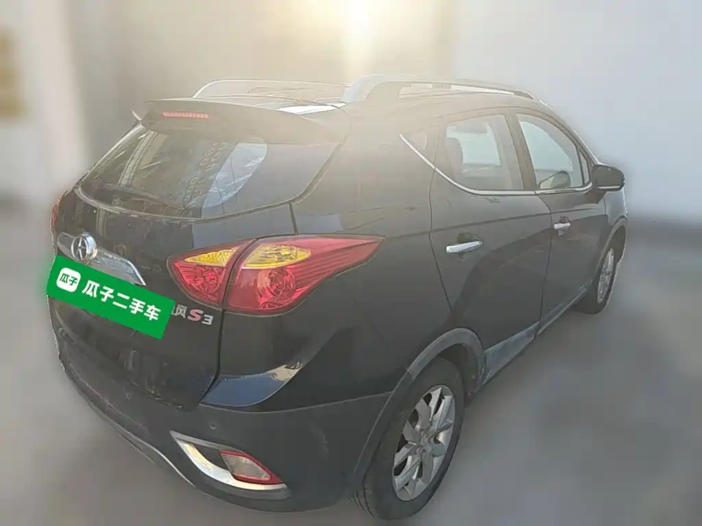 JAC Refine S3 2015 2014 1.5L CVT Luxury Smart
