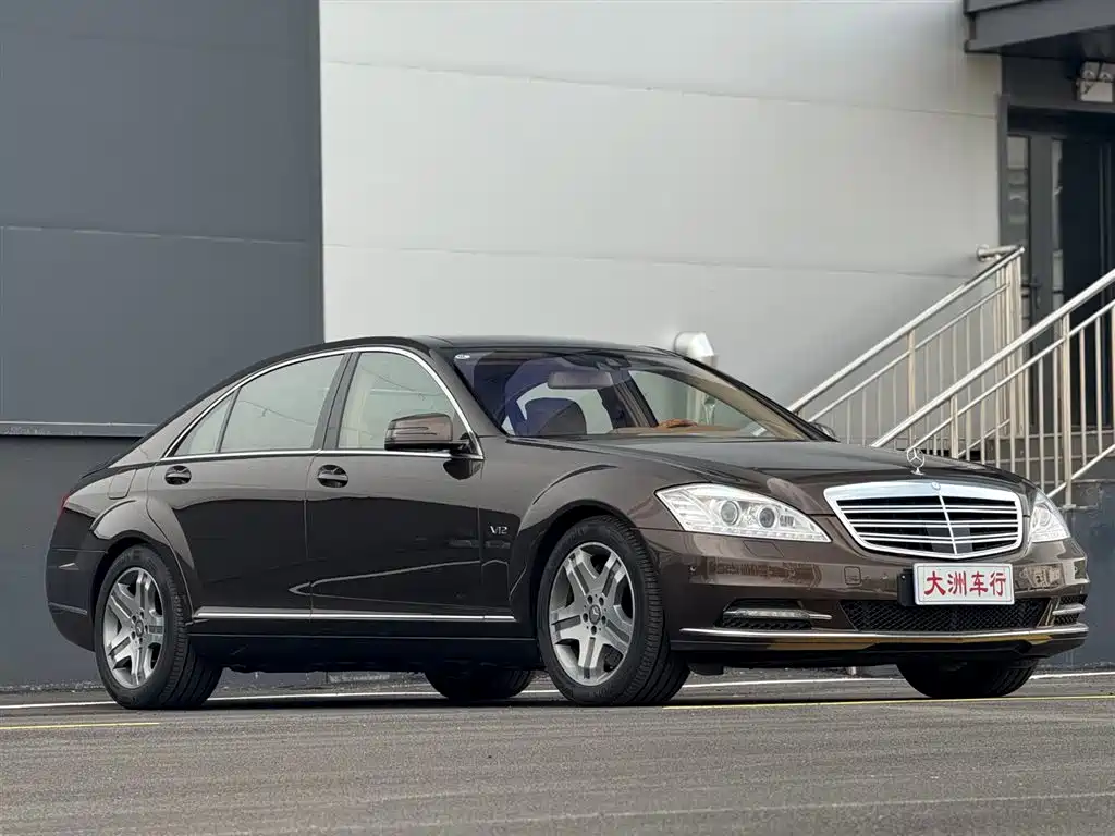 Mercedes-Benz S-Class 2010 S 600 L фото 3